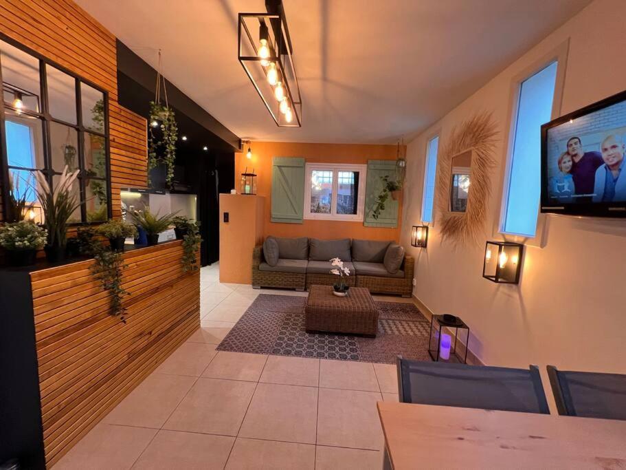 לה ואלט-דו-ואר Superbe Appartement - Terrasses - Clim - Parking Prepaye מראה חיצוני תמונה